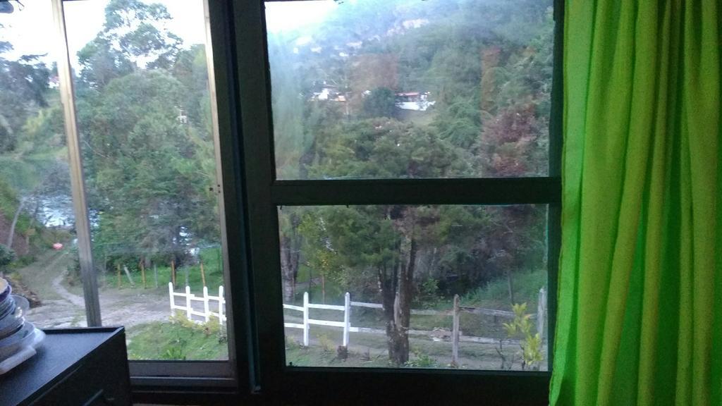 Las Cabanas Castillos Del Lago Villa Guatapé Esterno foto